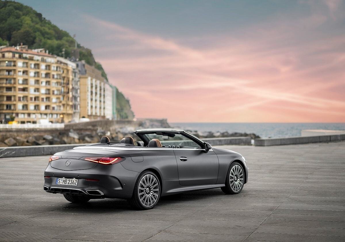 Mercedes CLE Cabriolet Fiyat Listesi Mayıs 2025<br><br>Yeni CLE 300 4MATIC Cabriolet AMG - 7.390.500 TL