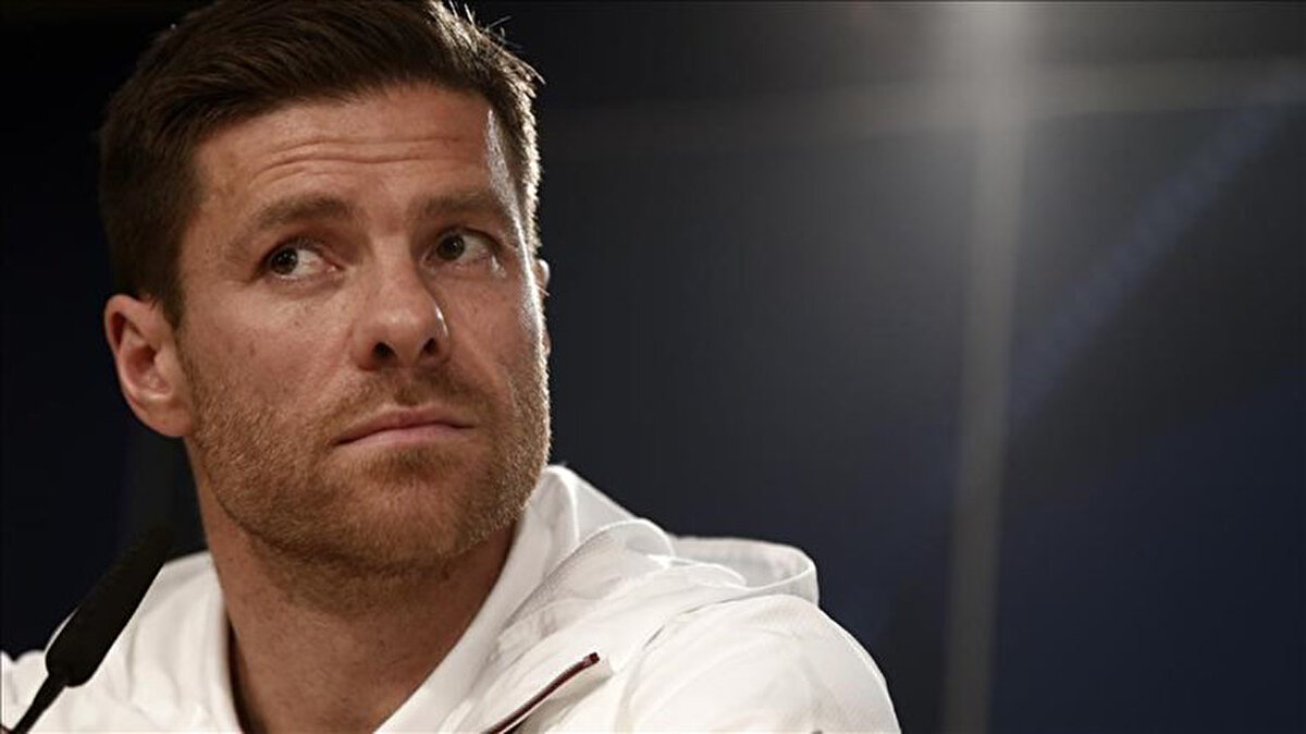 Real Madrid'de Carlo Ancelotti dönemi sona eriyor. İtalyan teknik adamın yerini ise Xabi Alonso alacak.<br>      