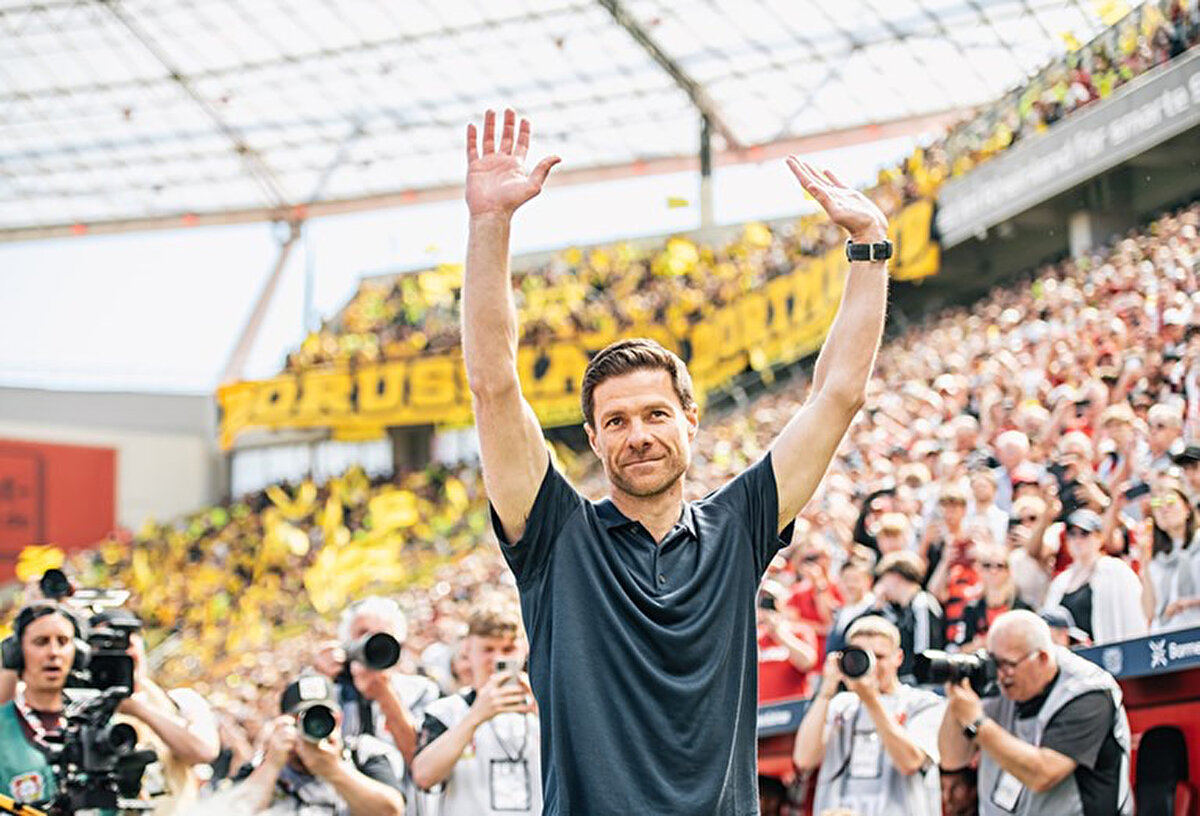 Buna göre Xabi Alonso, 2027-28 sezonu sonuna kadar Real Madrid'i çalıştıracak.<br>