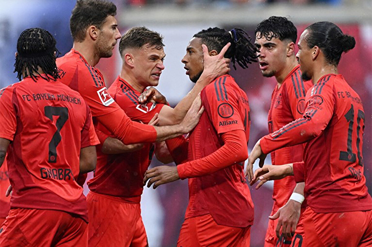 7- Bayern Münih (3 sıra geriledi)<br>