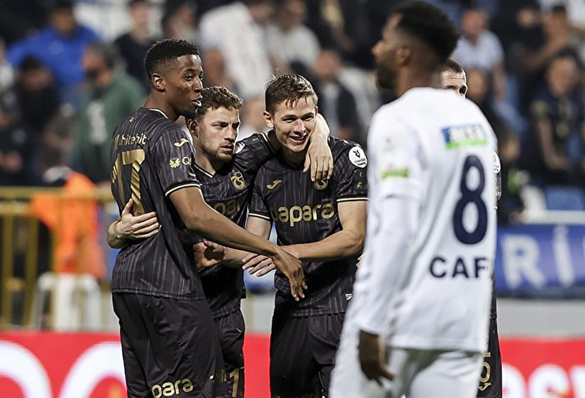 128- Trabzonspor (49 sıra yükseldi)<br>