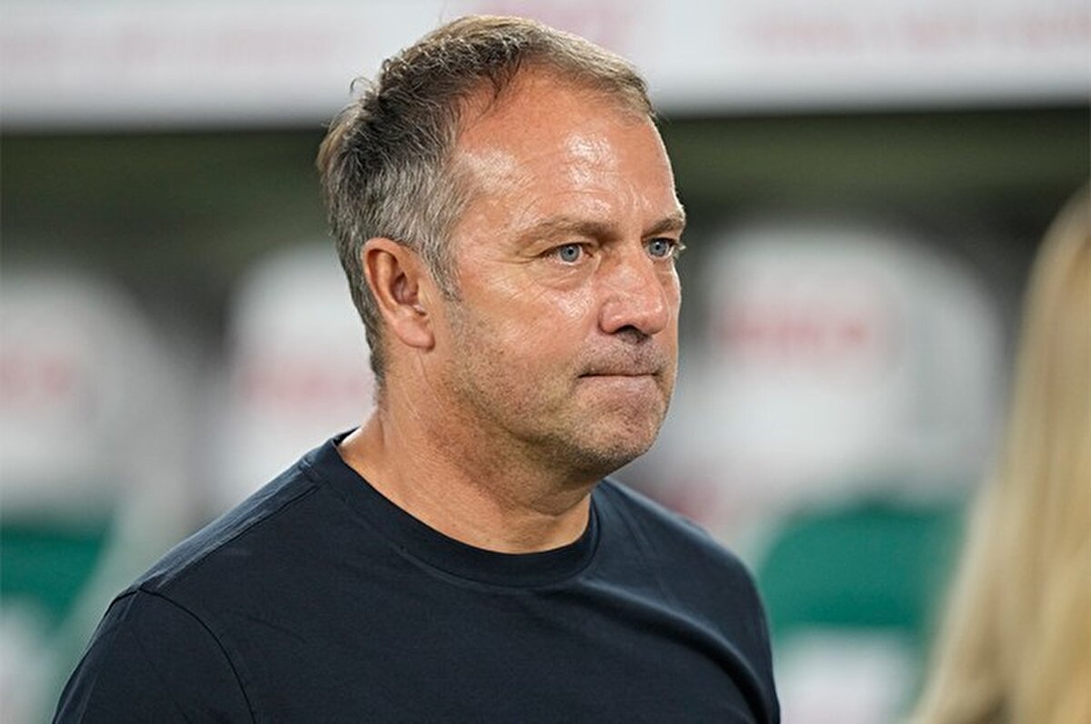 Haberde, Alman teknik adamın menajeri Pini Zahavi'nin yakın zamanda anlaşmanın şartlarını netleştirmek için İspanya'da olduğu belirtildi.<br><br>