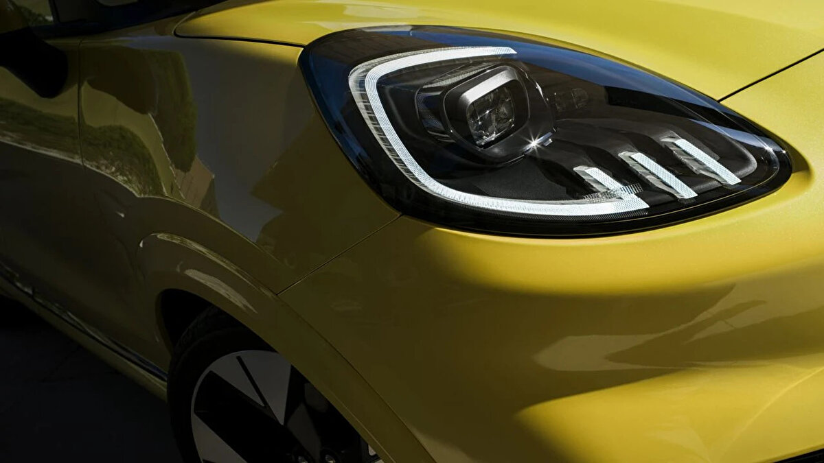 Hızlı şarj cihaz desteği ile Ford’un Puma modeli, yüzde 10 ila 80 arasında 23 dakikada şarj oluyor. <br><br>