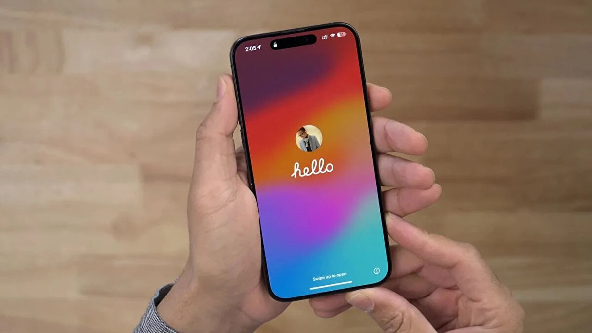 AI destekli batarya yönetimi sayesinde kullanıcıların telefon kullanma eğilimleri ve bu kullanımlardaki güç tüketimi analiz edilecek. Böylece pil kullanımı daha optimize edilerek kullanımlarda güç tüketimi dengelenmiş olacak.<br><br>