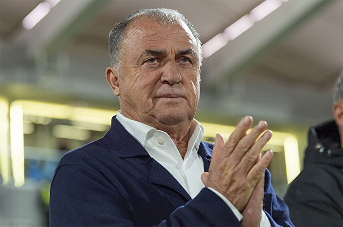 Galatasaray şampiyonluğunu henüz resmen ilan etmemiş olmasına rağmen Fatih Terim'den taraftarı heyecanlandıran bir mesaj geldi.