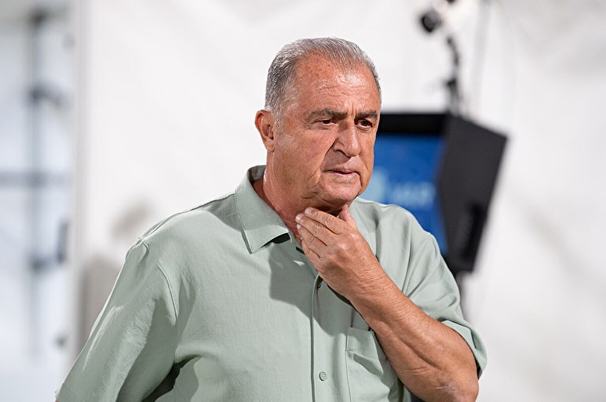 Milliyet'te yer alan habere göre, Fatih Terim, Bodrum'daki evine 5 yıldızlı bayrağı şimdiden astı.<br>