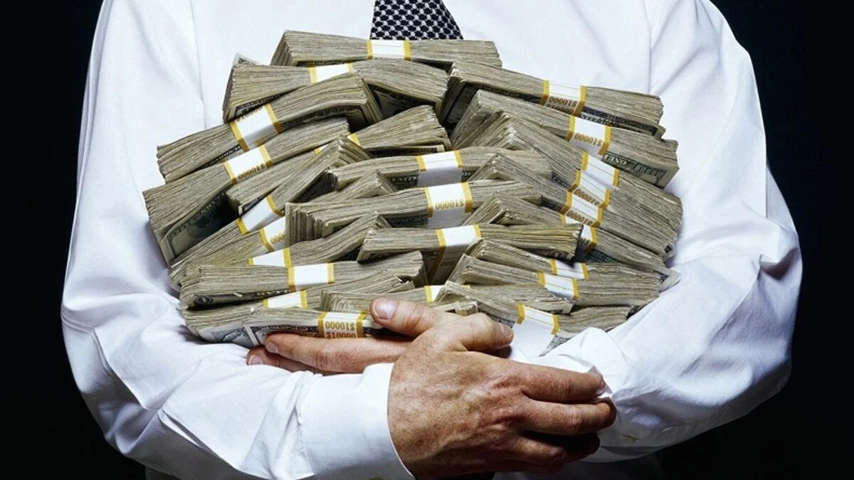 Dört yıl aradan sonra hazırlanan 'En Zengin 100 Türk' listesinde toplam serveti 128,5 milyar dolar olan 108 kişi yer alıyor.