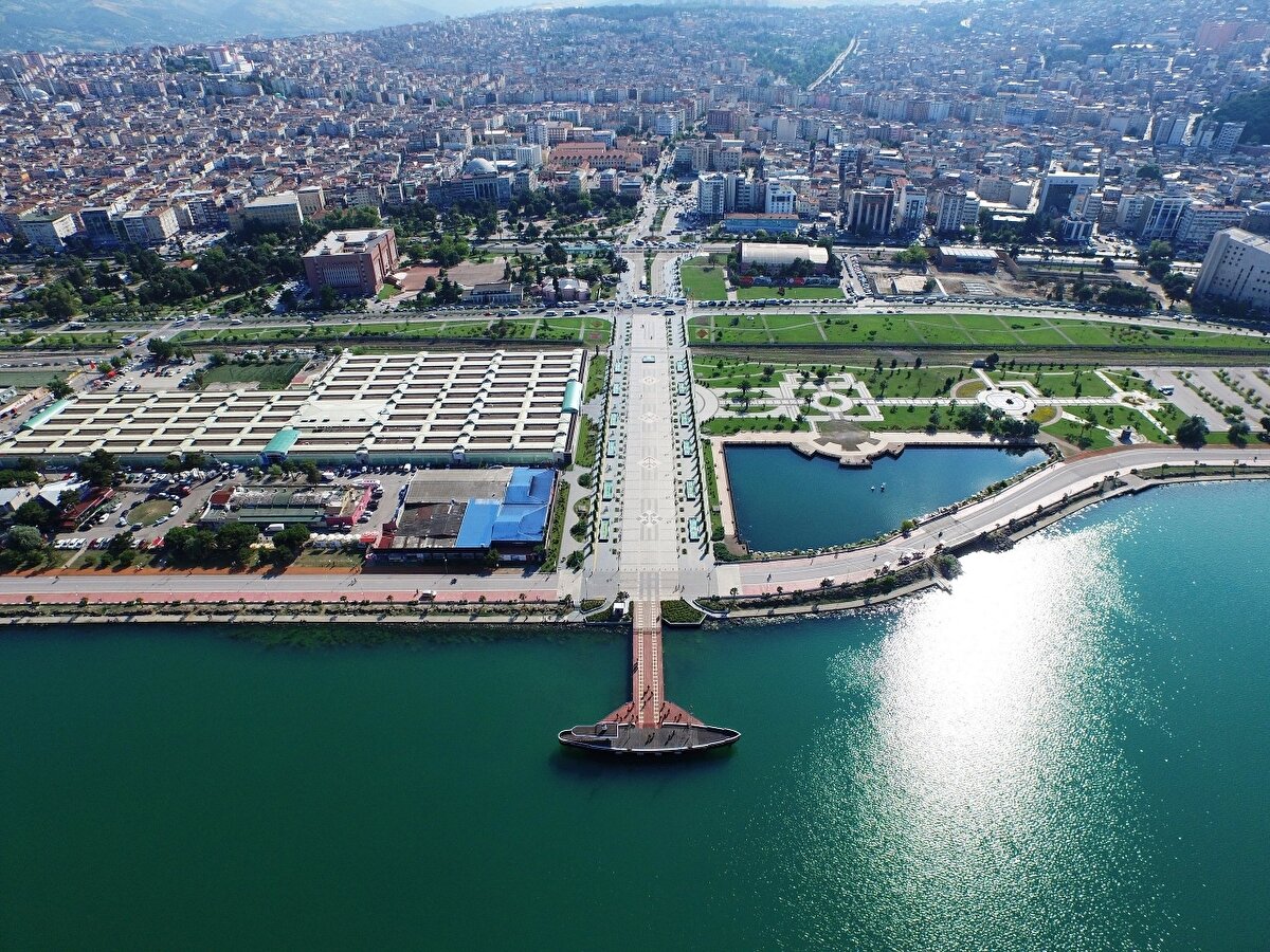 14) Samsun<br>Toplam servet: 2 milyar $<br>Zengin sayısı: 1