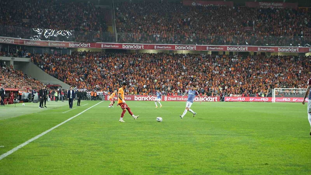 Ziraat Türkiye Kupası finalinde Trabzonspor ve Galatasaray karşılaştı.<br><br>