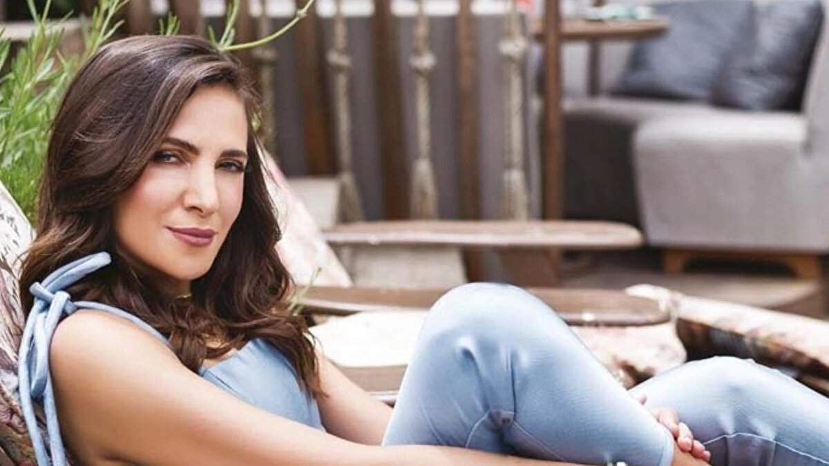 16. Yasemin Öğün<br>Platform: Instagram<br><br>Niş: Moda<br><br>Açıklama: Moda ve stil önerileriyle tanınan Yasemin Öğün, Instagram'da etkili bir influencer olarak öne çıkmaktadır.<br><br>