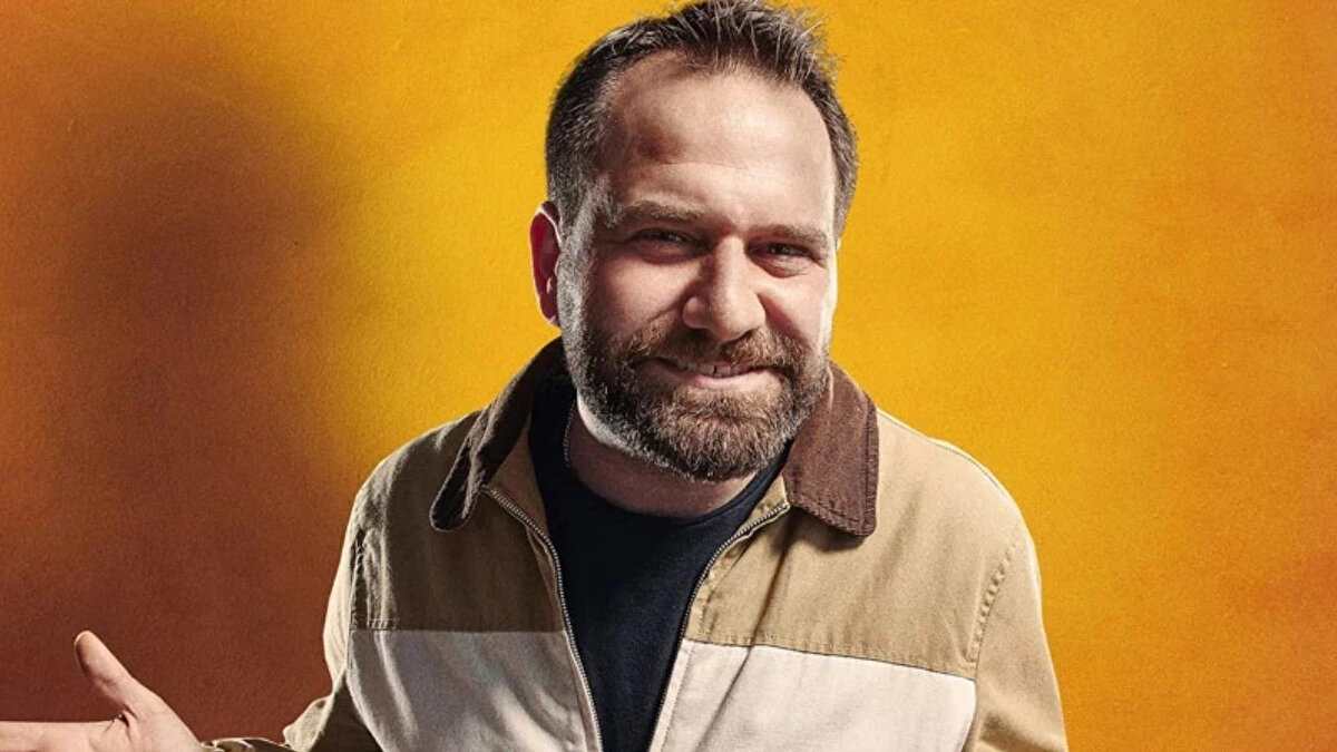 13. Gökhan Ünver<br>Platformlar: Instagram, TikTok<br><br>Niş: Mizah<br><br>Açıklama: Komik videoları ve skeçleriyle tanınan Gökhan Ünver, sosyal medyada geniş bir takipçi kitlesine ulaşmıştır.