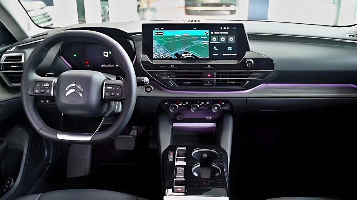 Fransız otomotiv devi Citroen ise listenin başında geliyor. citroen.com.tr’deki bilgiye göre Citroen 150.000 TL’den 280.000 TL’ye kadar faizsiz kredi kullandıracak.<br><br>