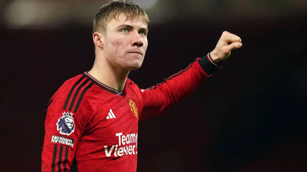 Hojlund bu sezon Manchester United formasıyla 49 maça çıktı.