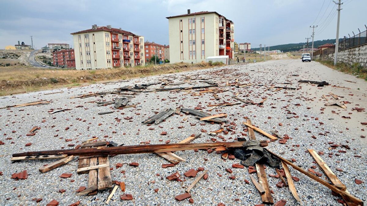 Kütahya<br><br>Sarı kodla uyarıldı. Kuvvetli rüzgar bekleniyor.