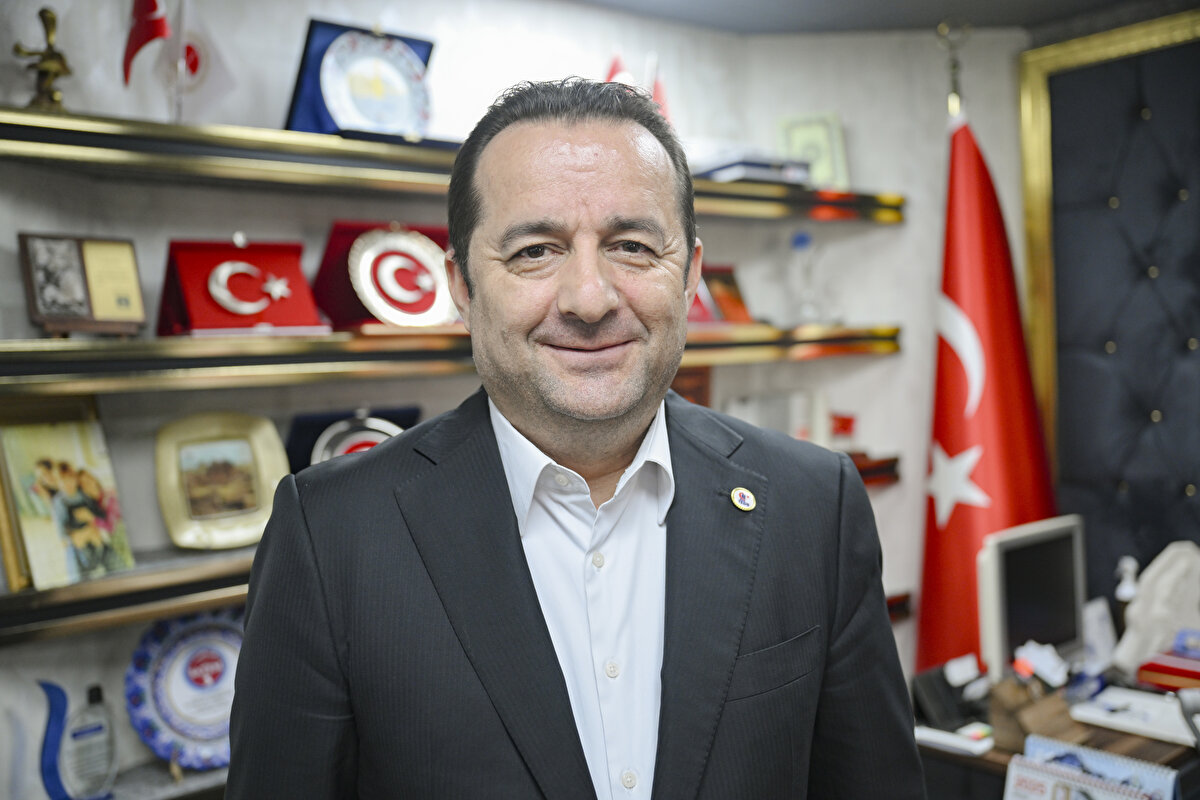 Akçam, sektörde suistimalin çok olduğunu, bunun önüne geçmek için elektronik kontrat, dijital takipler gibi düzenlemelerin yapıldığını hatırlatarak, söz konusu düzenlemelerin de kira fiyatlarını olumlu yönde etkilediğini anlattı.