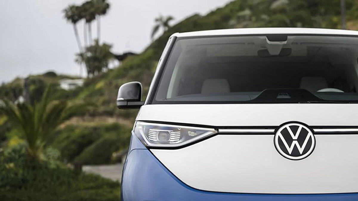 2027’de tanıtılması beklenen ID.1 için ise Lupo, Fox veya Up! gibi geçmişte kullanılan isimler gündeme gelebilir.<br><br>