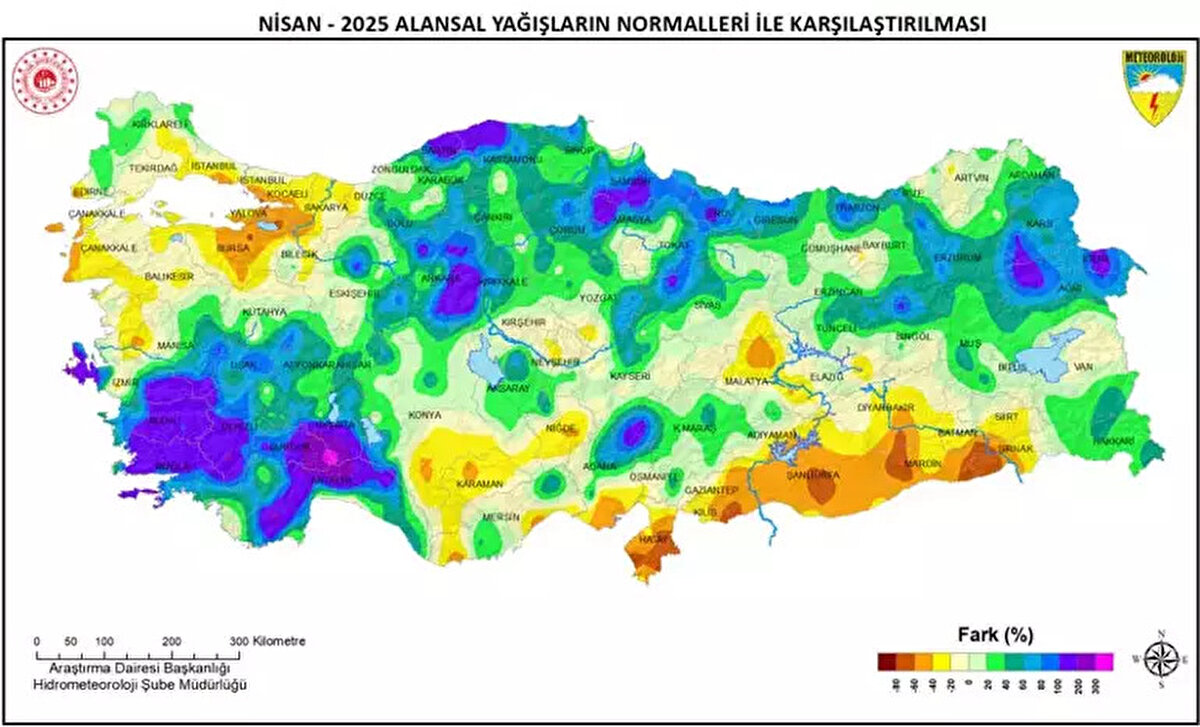 Yağışlı gün sayısı arttı<br><br>Türkiye genelinde 1991-2020 normali 10,8 gün olan nisan ayında ortalama yağışlı gün sayısı bu nisan ayında 14,2 güne yükseldi. Yağışlı gün sayıları Ordu, Giresun, Trabzon, Gümüşhane, Bayburt, Rize, Artvin, Bingöl, Erzurum, Muş, Kars ve Ardahan çevrelerinde 20-25 gün aralığında gerçekleşti. Marmara Bölgesi'nin batısı, Ege Bölgesi'nin kuzey kesimleri ile Antalya, Karaman, Mersin, Adana, Hatay, Gaziantep, Kilis, Şanlıurfa çevrelerinde ise yer yer 5 güne kadar düştü.