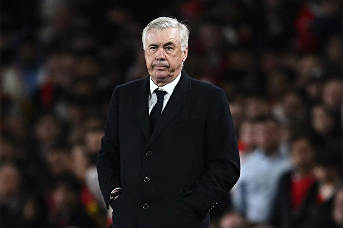 Carlo Ancelotti yönetimindeki son maçlarına çıkan Real Madrid, Sevilla deplasmanından galibiyetle dönmenin peşinde.
