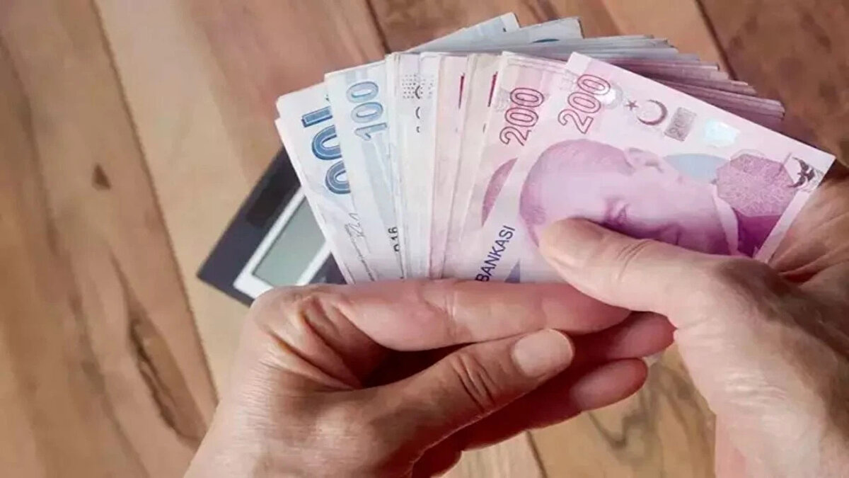 Örneğin:<br><br>Yüzde 10 iş gücü kaybı olan kişiye 400 lira, Yüzde 40 kaybı olan kişiye ise 1.600 lira ödeme yapılacak.<br><br>