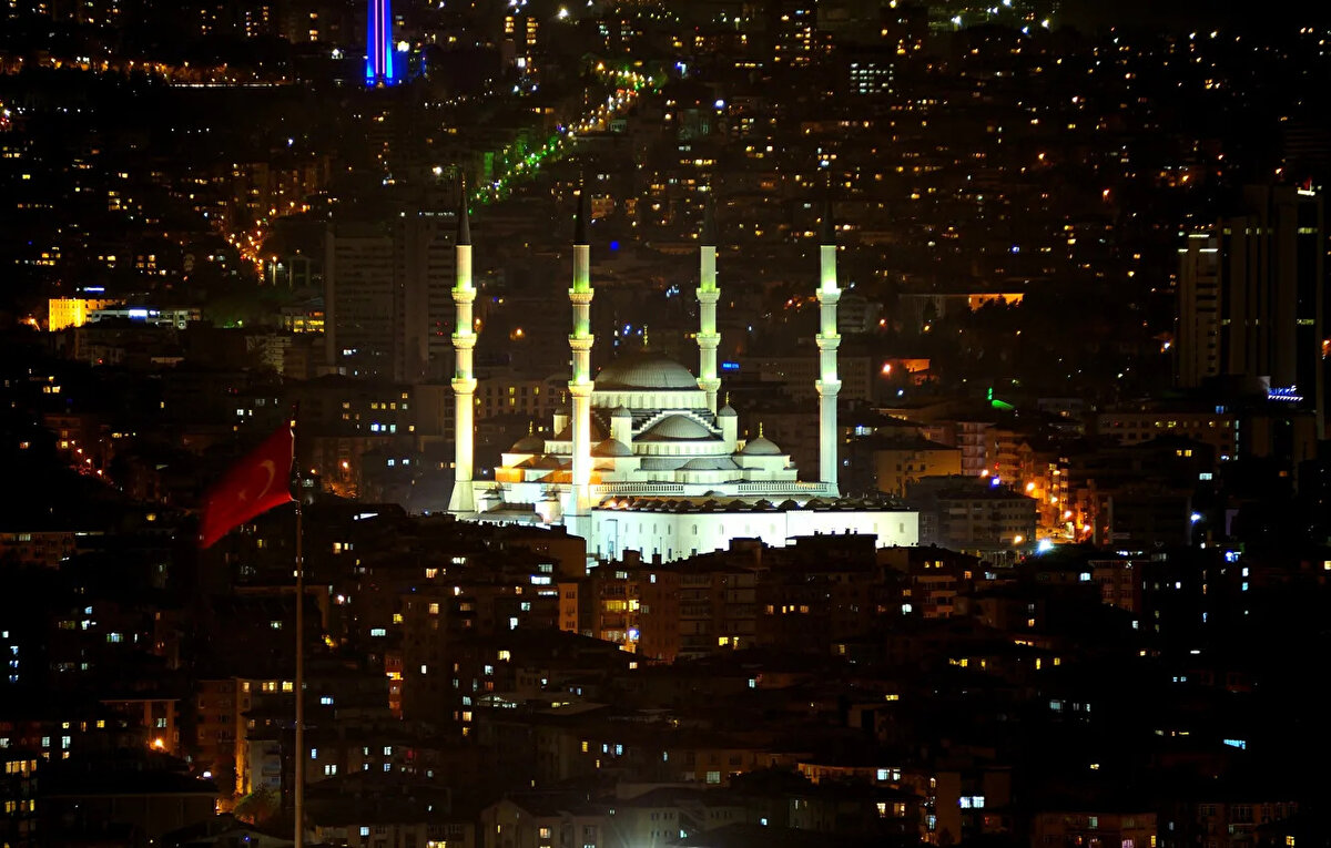 38)  KOCATEPE CAMİİ  |  15 BİN<br><br> <br><br>Türkiye -  Ankara
