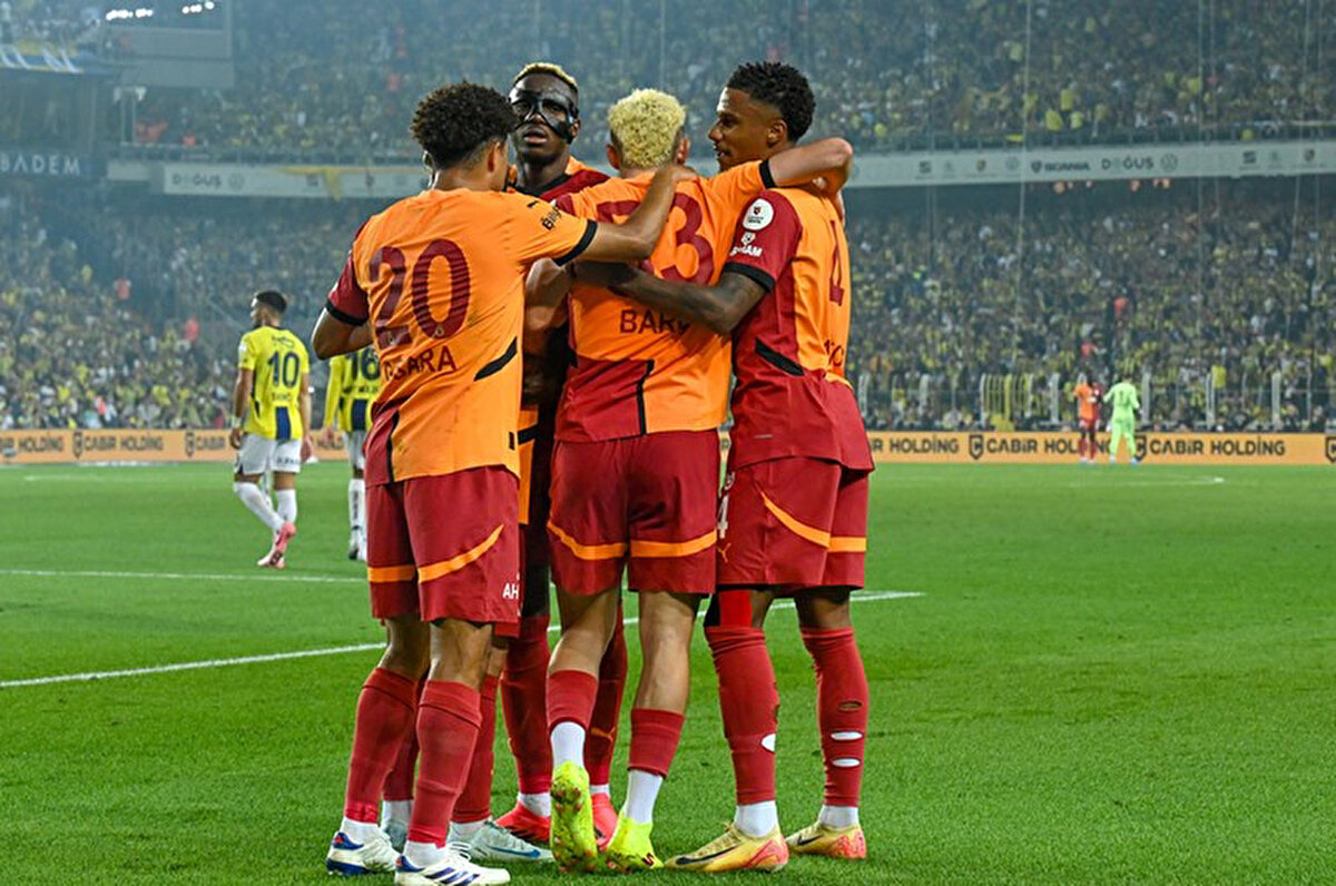 2025'e de rekorla başlayan Galatasaray, Göztepe'yi yenerek 17. maçlar sonunda en fazla puan toplayan (47) takım konumuna yükseldi.<br>