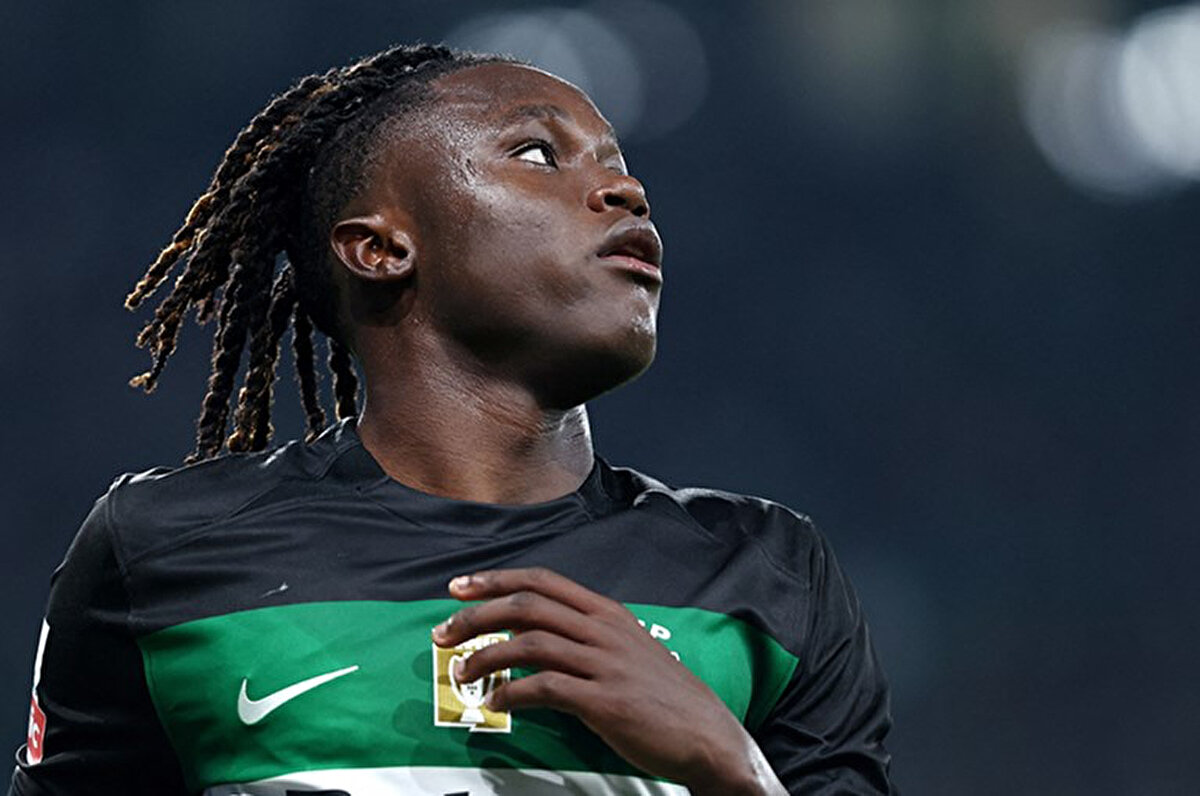 Geovany Quenda - Chelsea<br>