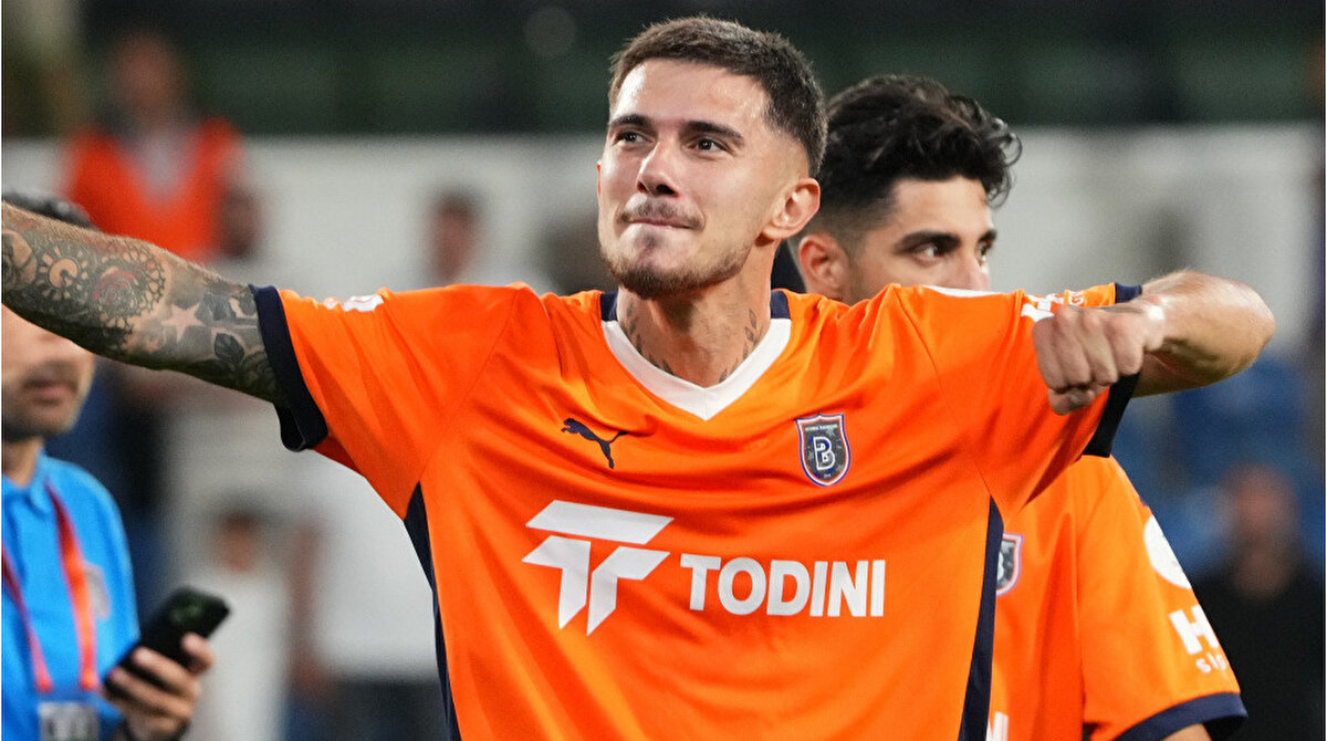 Berat Özdemir-Başakşehir<br>(Zorunlu satın alma)