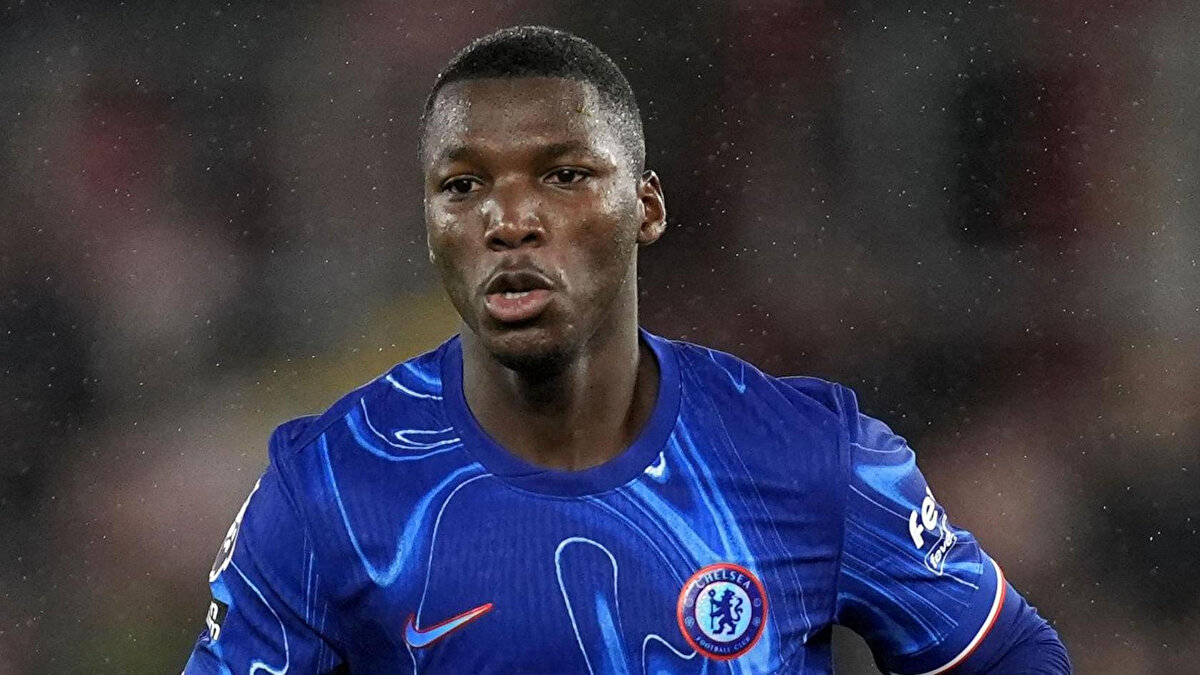 Chelsea'nin bu paylaşımını Ekvadorlu futbolcusu Moises Caicedo için yaptığı ortaya çıktı.