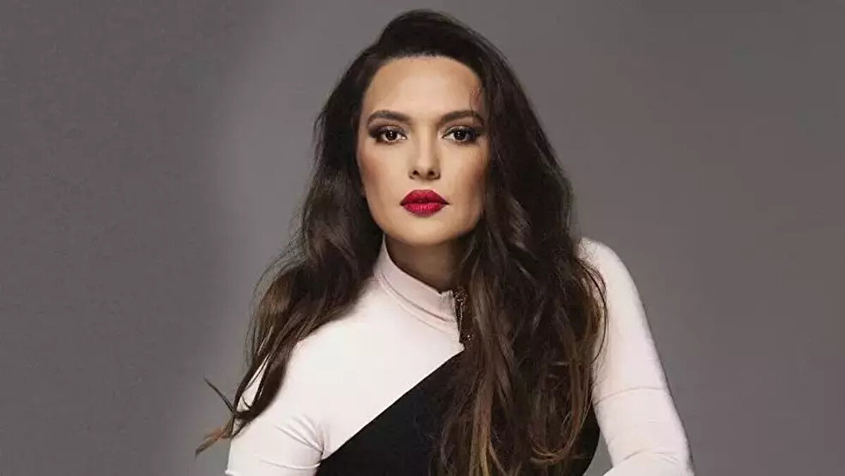 DEMET AKALIN  |  KOCAELİ