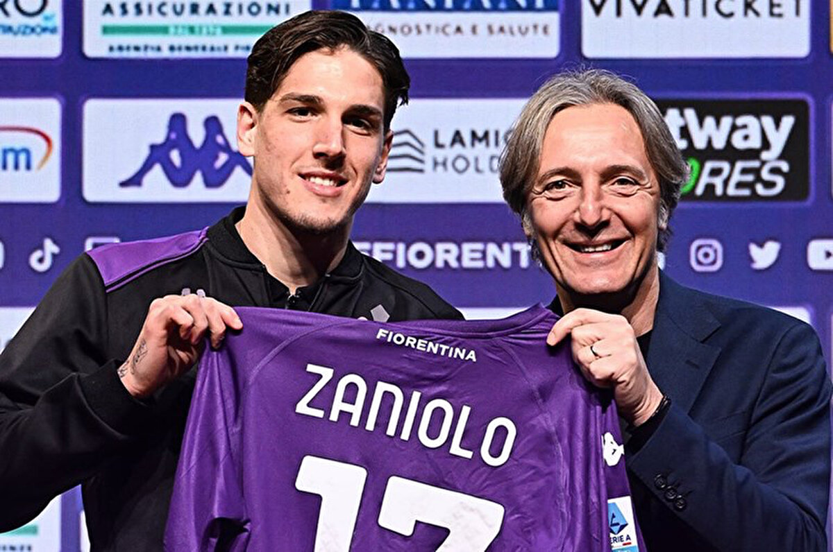 Fiorentina'ya 15.5 milyon euroluk satın alma opsiyonuyla kiralanan 25 yaşındaki futbolcu için son kararın verildiği belirtildi.<br>