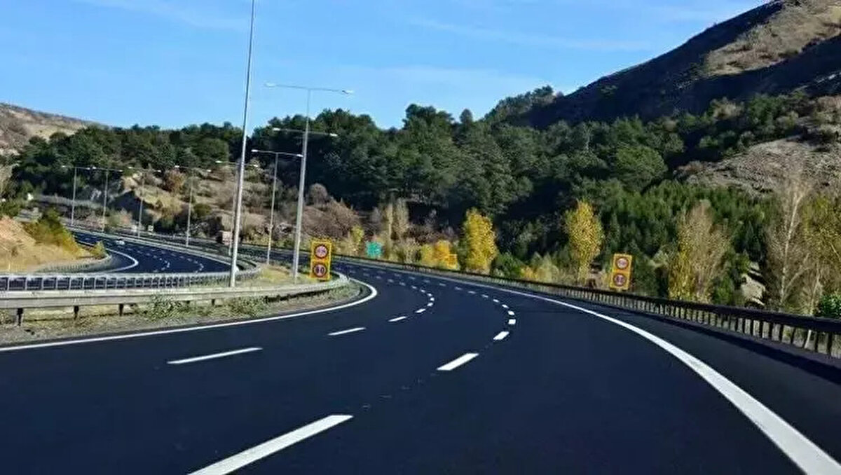 11. Bolu Ankara Bolu Yolu <br><br> <br><br>Anadolu Otoyolu Yeniçağa Bağlantısı Kesişimi - Yeniçağa Mevkisi