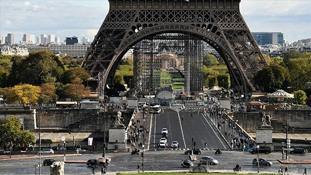 5. Fransa<br><br>Sabit Wi-Fi: 290.75 Mbps<br>Mobil: 105.75 Mbps<br><br>