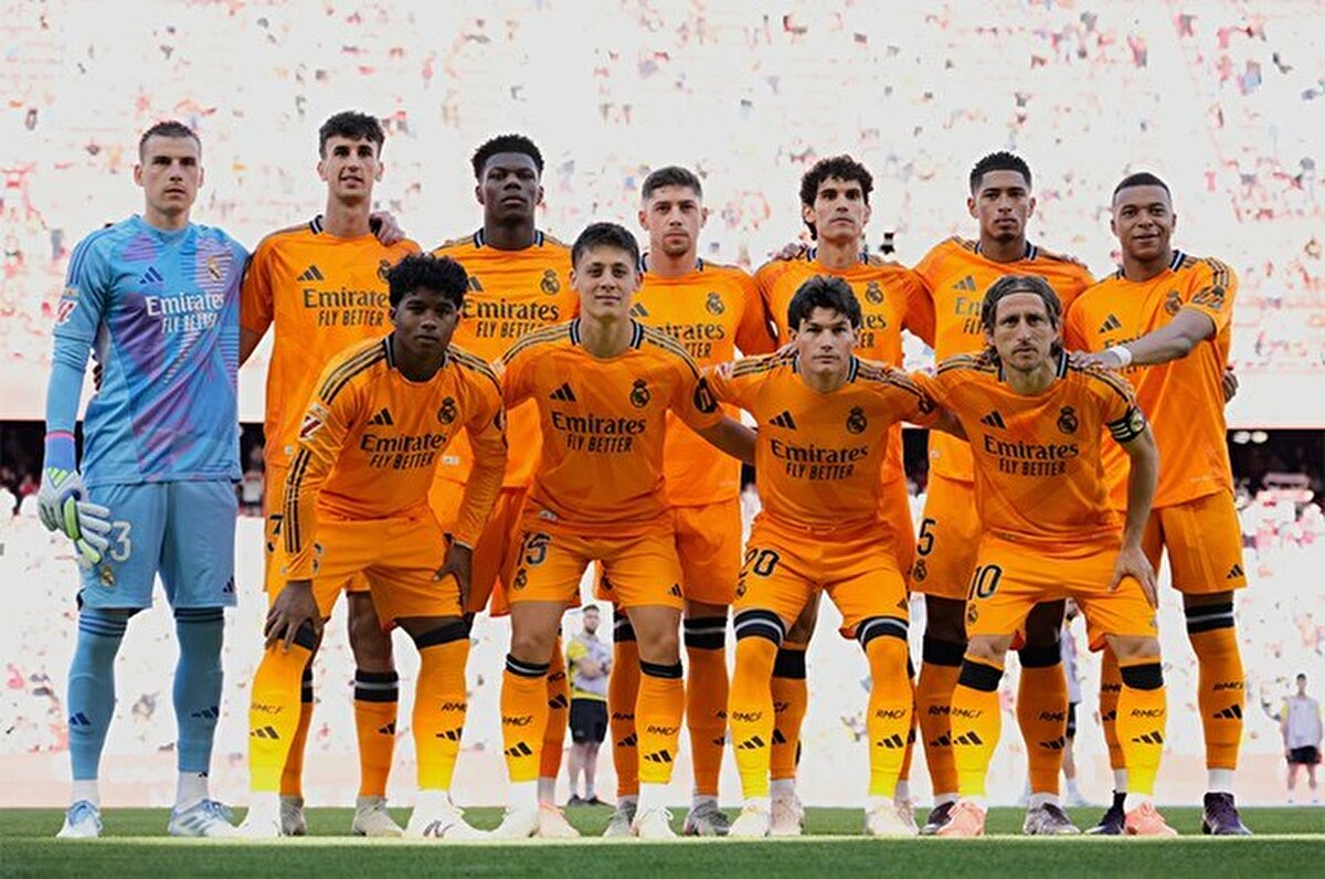 Kupasız bitirilen sezona ise futbolcuların sakatlıkları damga vurdu.<br><br>