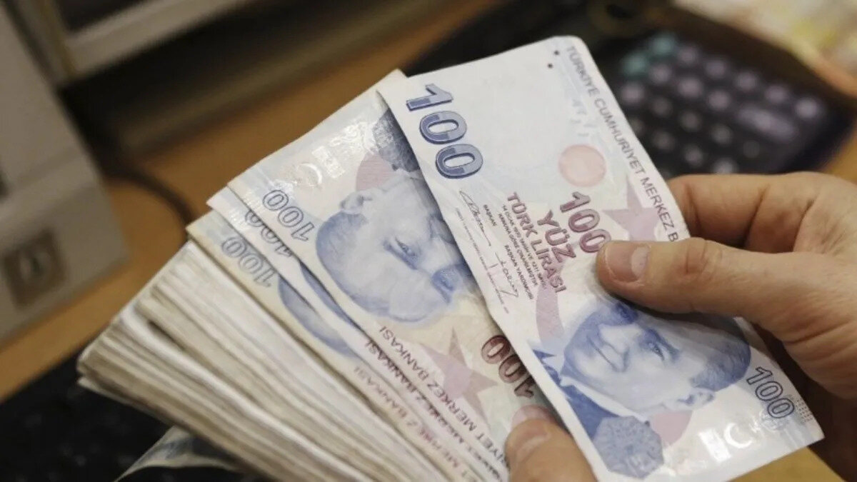 Hangi banka ne kadar emekli promosyon ödemesi yapıyor?<br><br>Emekli promosyon kampanyaları 2025 yılında verilmeye devam ediyor. Vatandaşlara ek gelir olan promosyonlar oldukça büyük ilgi görüyor. İşte bankaların merak edilen promosyonları ve en çok promosyon veren banka...