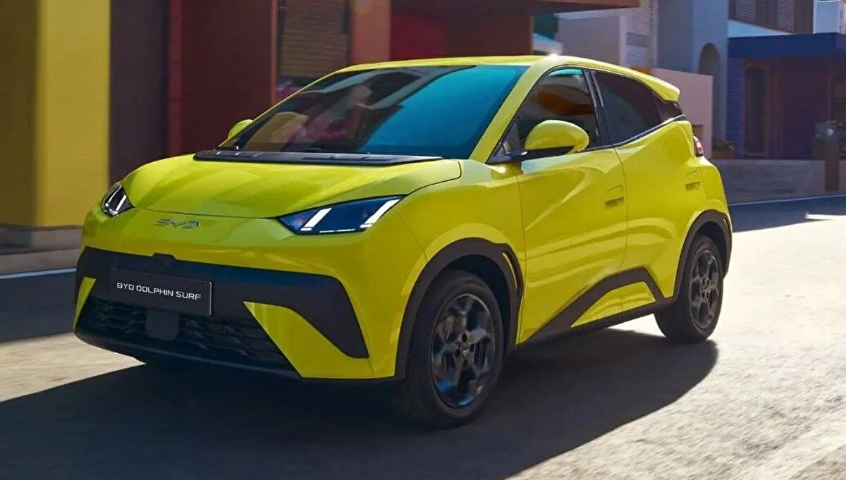 Otomotiv bilgi sağlayıcısı JATO Dynamics'in verilerine göre, Çinli otomobil üreticisi BYD'nin tamamen elektrikli otomobil satışları Avrupa'da nisanda yıllık yüzde 169 artarak 7 bin 231'e ulaştı.<br><br>