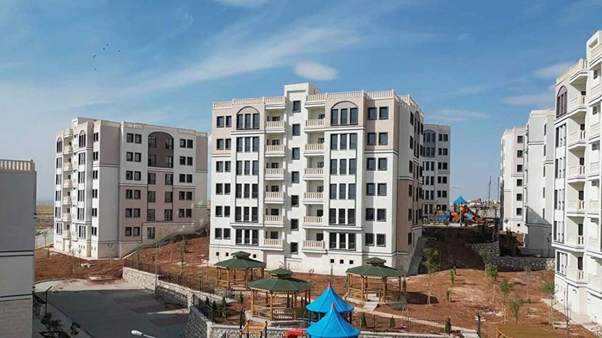 METREKARE FİYATI OLARAK EN FAZLA DÜŞENLER<br>1- Şırnak: 18 bin 137 TL (Yüzde -2,06)<br><br>