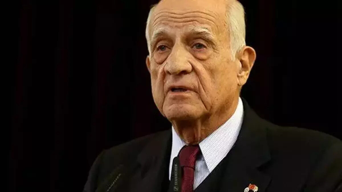 CNN Türk İstanbul Haber Müdürü Nihat Uludağ, İnan Kıraç'ın kaçırılması ile ilgili son gelişmeleri aktardı. Uludağ, "Henüz kesin olmamak ile birlikte, İnan Kıraç'ın kendi şoförü tarafından kendi isteği ile kaçırılmış olabileceği ihtimali üzerinde duruluyor. Ancak bu bilgi kesin değil.  Son dönemde aile ilişkileri çalkantılıydı. Yakın zamanda bir evlilik yaptı. 2. Aile Mahkemesi de eşiyle ilgili uzaklaştırma kararı vermiş. Şu an ekipler her yerde İnan Kıraç'ı arıyor" dedi.