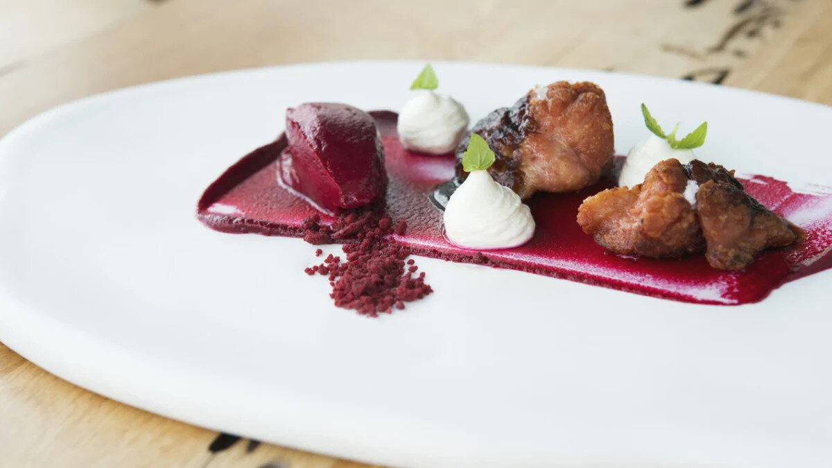 Uluslararası yemek rehberi Taste Atlas, dünyanın dört bir yanından en iyi 50 sakatat yemeğini sıraladı.