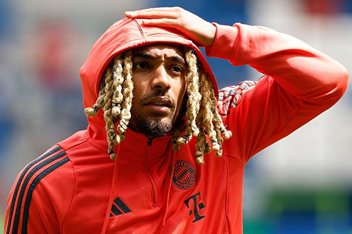 Bayern Münih'in yeni sezon planları arasında yer almayan Sacha Boey yeniden Galatasaray'ın gündemine gelmişti.<br>