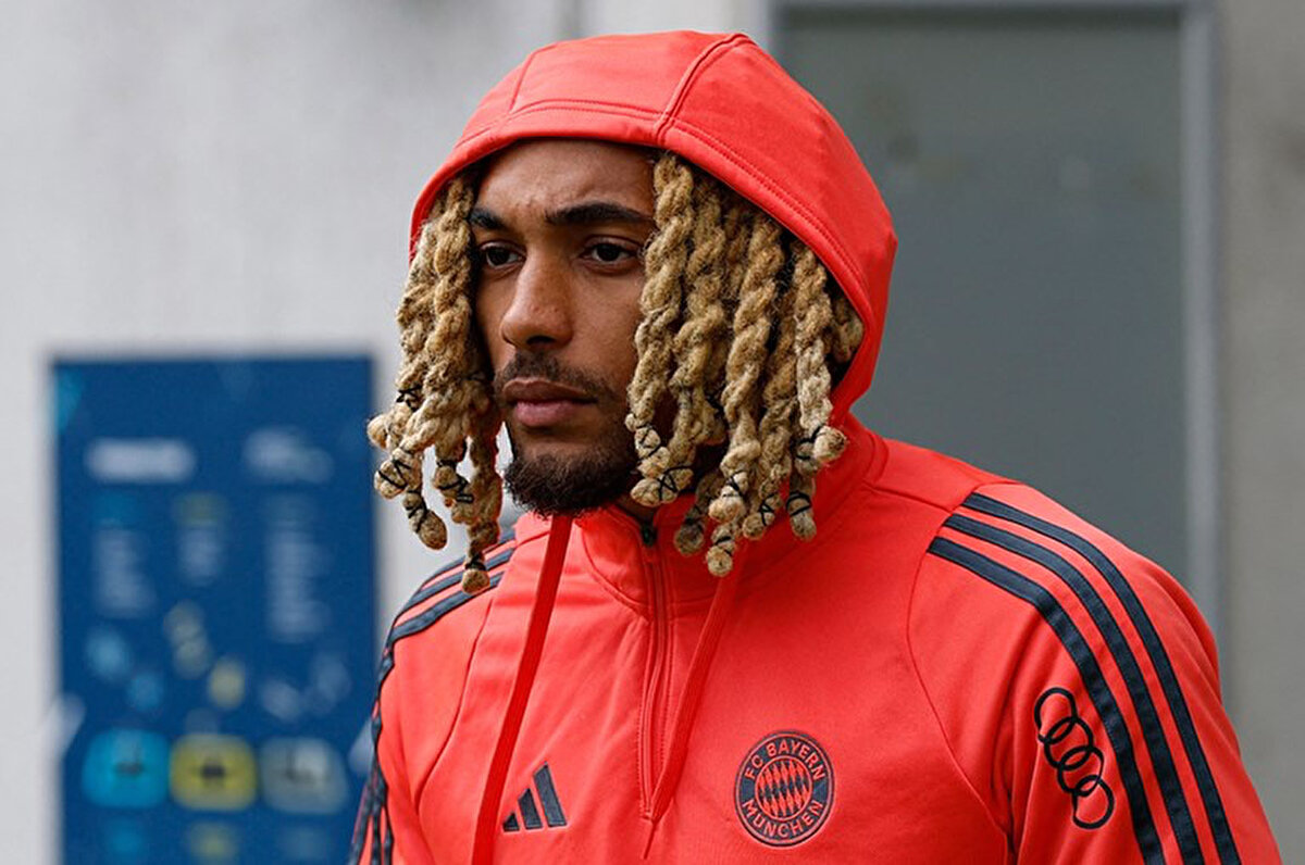 Bu sezon tüm kulvarlarda 17 maça çıkıp sadece 714 dakika sahada kalan Sacha Boey, 3 asistlik skor katkısı verdi.<br>