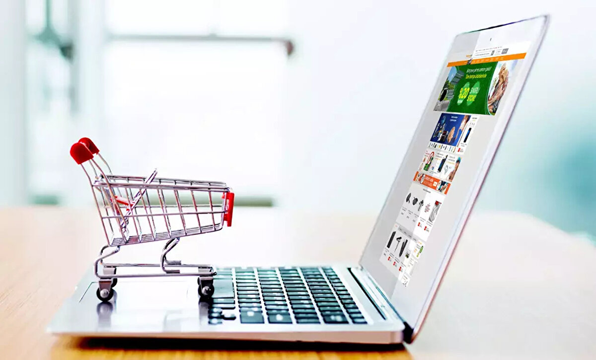 Yürürlüğe 1 Ocak 2026'da girmek üzere, tüketicilerin satıcı ve sağlayıcılar tarafından doğru bilgilendirilmesi amacıyla ön bilgilendirme formunda düzenleme yapıldığı belirtilen açıklamada, şu ifadeler kullanıldı: