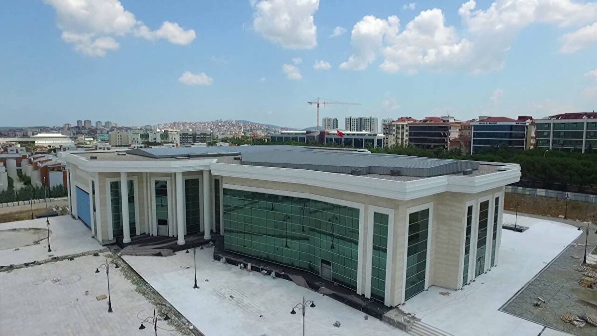 Sancaktepe Belediyesi<br><br>Sancaktepe’de hafta içi nikahlar 2.500 TL, hafta sonu ise 5.000 TL. Çiftlerden sağlık raporu, kimlik ve 4 adet vesikalık fotoğraf talep ediliyor.