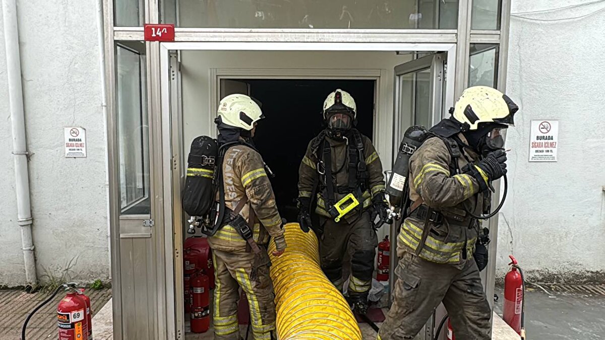 Haber verilmesi üzerine bölgeye çok sayıda itfaiye, polis ve sağlık ekibi sevk edildi.