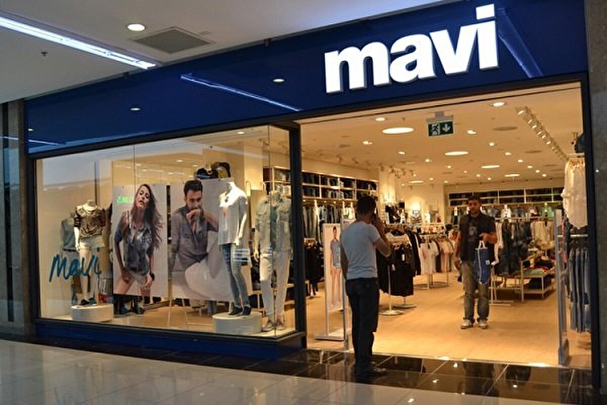 MAVİ GİYİM SANAYİ VE TİCARET A.Ş. (MAVI)<br>Pay başına brüt 1,1720197 TL, net 0,9962167 TL temettü dağıtacak. Nakit kar payı hak kullanım tarihi 26 Mayıs 2025, ödeme tarihi ise 28 Mayıs 2025.