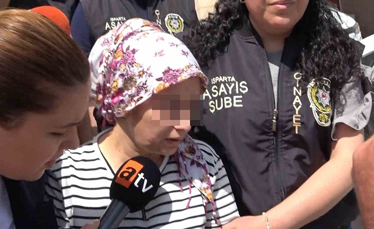 Senirkent ilçesine bağlı Büyükkabaca beldesinde 10 yıl önce ortadan kaybolan Mehmet Çetin’in (32) öldürülmüş olabileceği şüphesiyle başlatılan soruşturma kapsamında 3 kişi gözaltına alındı.