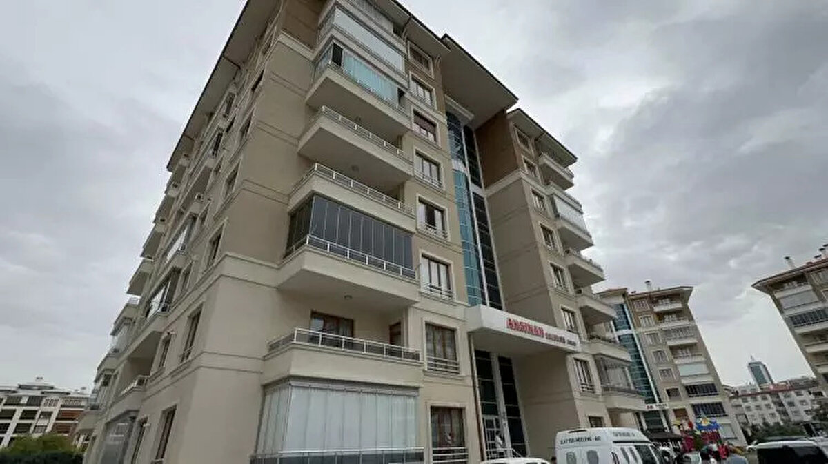 Olay, dün saat 18.00 sıralarında Karatay ilçesi Araplar Mahallesi Demirlihan Sokak’ta meydana geldi. 