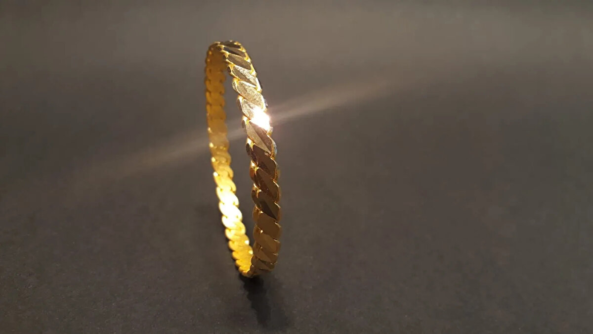 22 ayar bilezik<br><br>Alış: 3.802<br>Satış: 3.843