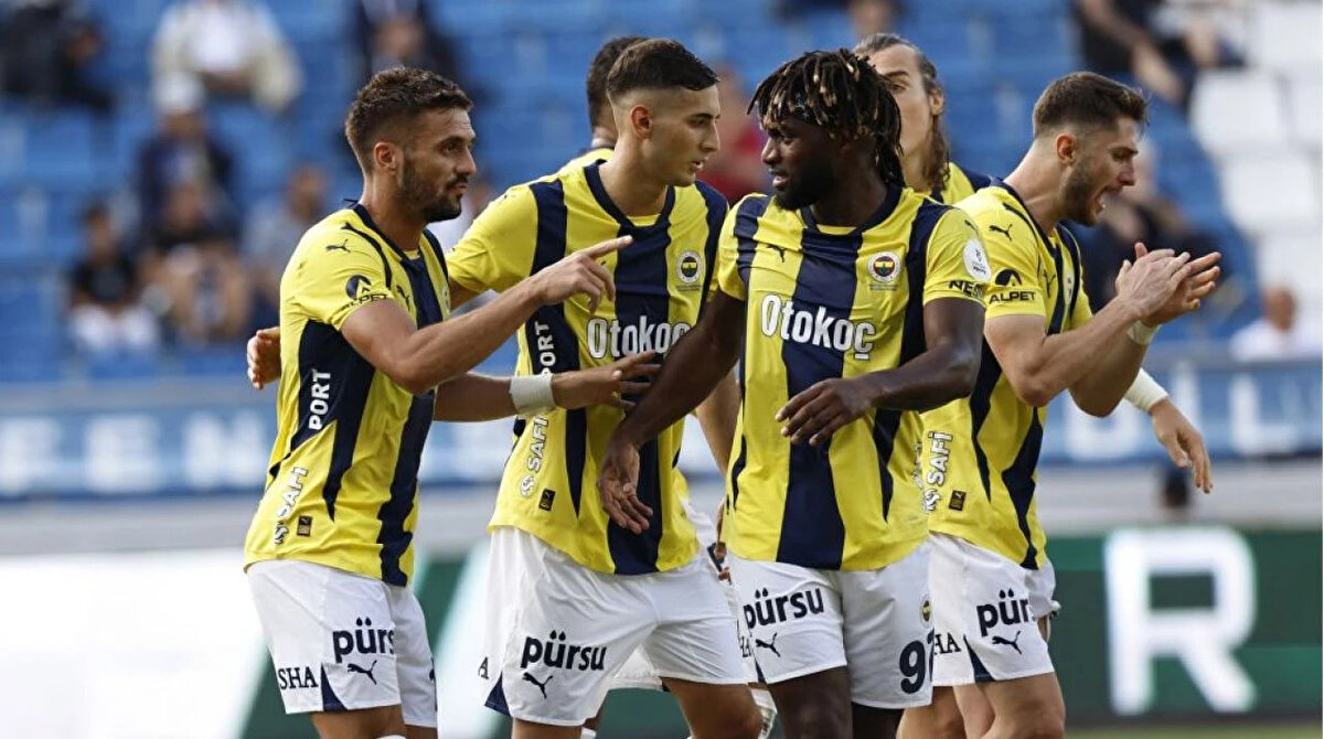 Fenerbahçe taraftarlarının 2025 yaz transfer döneminde takıma katılmasını istediği ve kulübün de ilgilendiği bazı oyuncular medyada öne çıkmaya başladı.