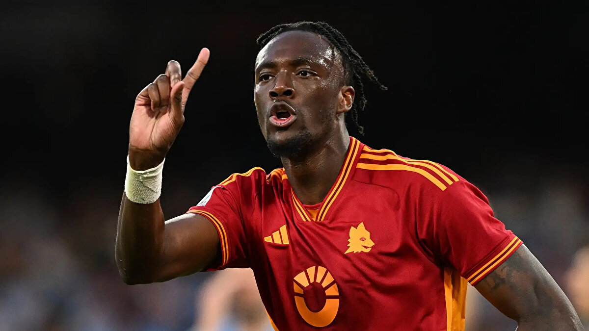 Tammy Abraham – Roma<br>(27  Forvet)