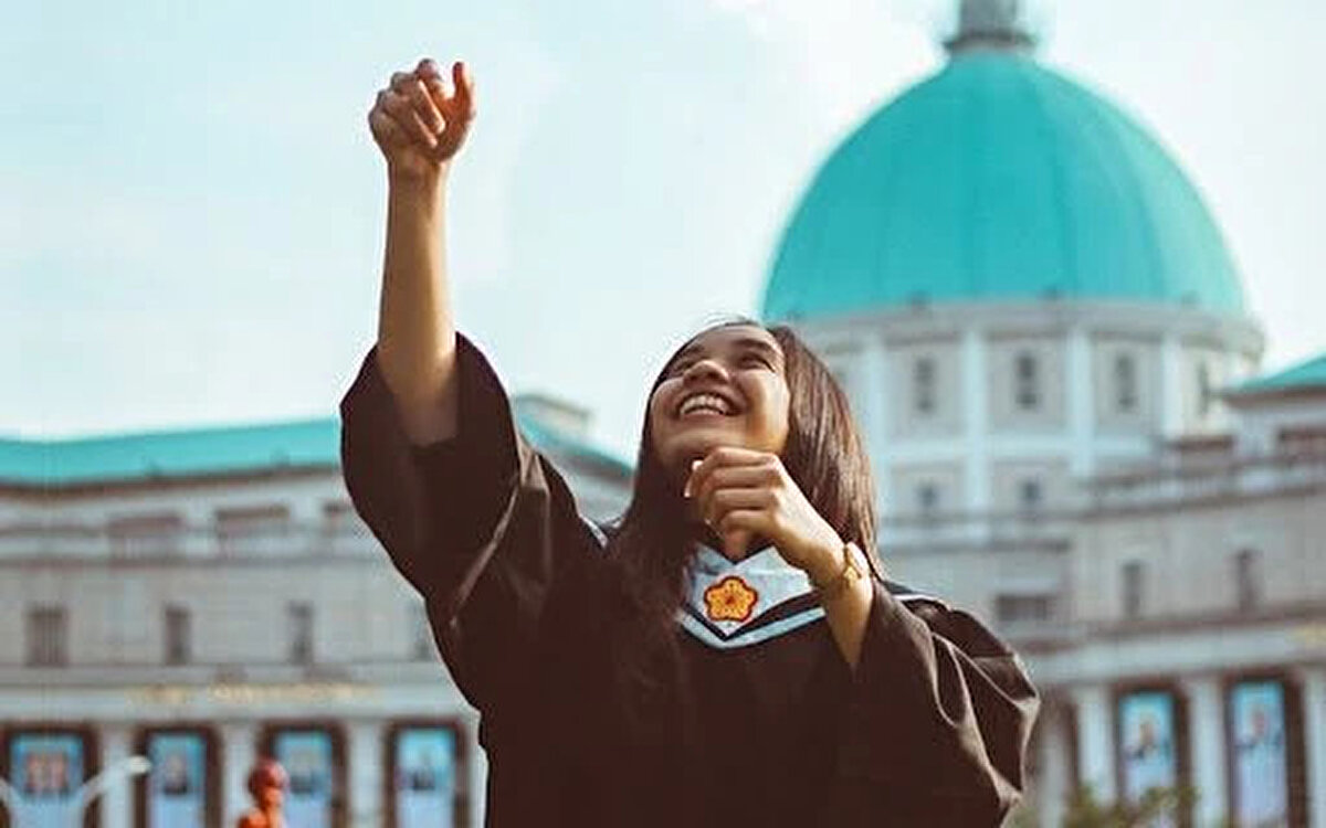 22 - PORTEKİZ<br>Nüfusun %29,8’i lisans veya daha yüksek dereceye sahip (2,0 milyon kişi)